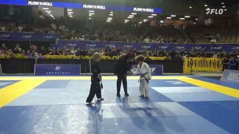 Eli Michael Cartwright vs Leon Garcia Lopes 2026 Pan Kids Jiu-Jitsu IBJJF Championship