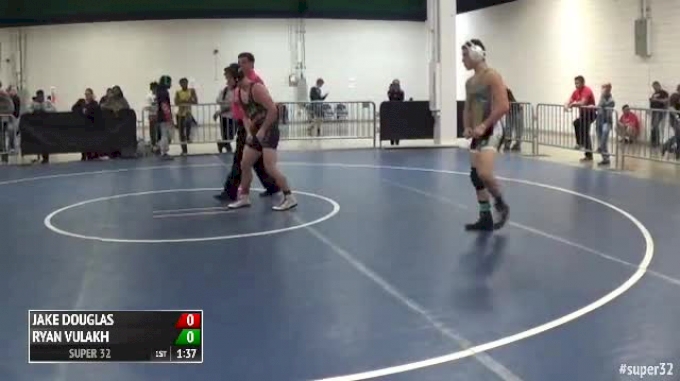 138 Round of 32 Jake Douglas (Lake Stevens) vs. Ryan Vulakh (North Penn)