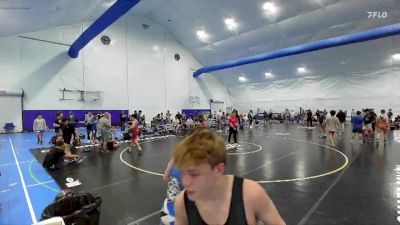 132 lbs Round 6 (10 Team) - Louis Kennedy, Vougars Honors vs Henry Caceres, Savage Red