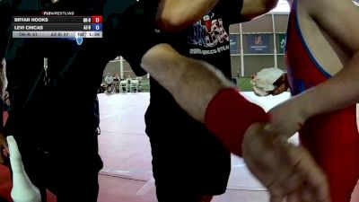 138 lbs Bryar Hooks, Oklahoma Outlaws Red vs Levi Chicas, Arizona Blue