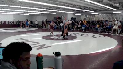 141 lbs 1st Place Match - Logan McDonald, Iowa Lakes CC vs Mycah Beckett, UW - La Crosse