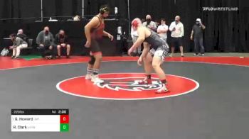 220 lbs Prelims - Gage Howard, Unattached 8 vs Rocco III Clark, Unattached 119