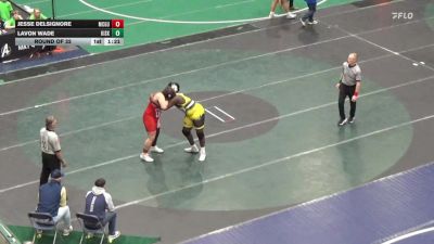252 lbs Round Of 32 - Jesse Delsignore, McGuffey vs LaVon Wade, Kiski Area
