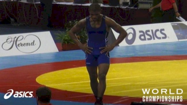 Wrestling worlds: Turkey's Riza Kayaalp wins Greco-Roman title