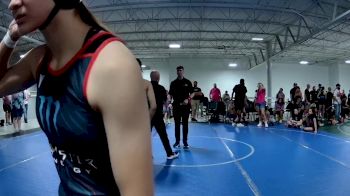 102 lbs Round 2 (4 Team) - Alexis Smith, Slick Chicks vs Ana Mendoza, Rattlers Siggy Style