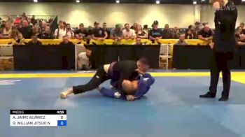 ADRIAN JAIME ALVAREZ vs DYLAN WILLIAM JITSUO NONAKA 2022 World Master IBJJF Jiu-Jitsu Championship