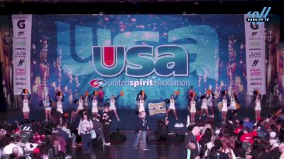 California High School - Crowdleader [2025 Crowdleader Medium Day 1] 2025 USA Spirit Natl's/Collegiate Champs/Jr. Natl's