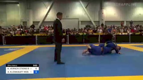 Replay: Mat 24 - 2022 World Master IBJJF Championship | Sep 1 @ 10 AM
