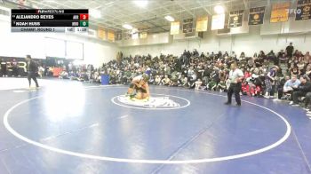 285 lbs Champ. Round 1 - Noah Huss, Moorpark vs Alejandro Reyes, Arroyo