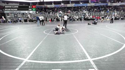 58 lbs Consi Of 8 #1 - Benton Clarke, DC Gold vs Rylan Packer, Ciwc Team Intensity