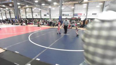 46 lbs Consolation - Bentley Coberly, Lebanon Mat Club vs Lily Navarro, Legacy Elite