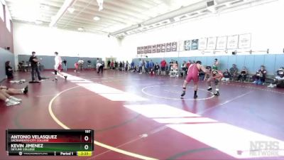 197 lbs Champ. Round 2 - Kevin Jimenez, Skyline College vs Antonio Velasquez, Sacramento City College