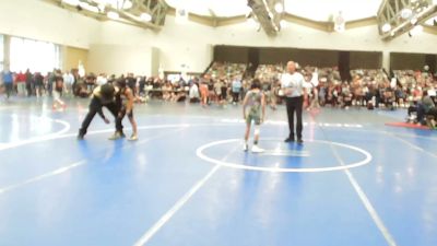 56-B lbs Round Of 32 - Jazale Shell Smith, East Hartford Stingers Youth vs Mason Algaba, Centurion