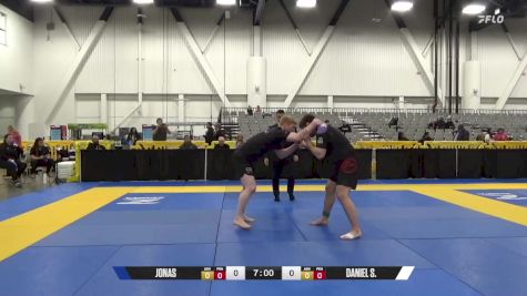 DANIEL S. vs JONAS 2024 World IBJJF Jiu-Jitsu No-Gi Championship