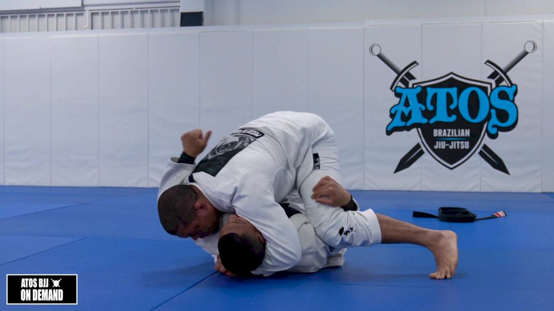 2 Key Details to Pass the Half Guard From Andre Galvao
