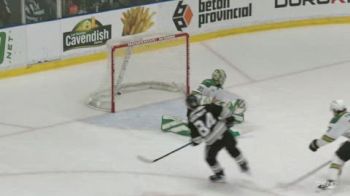 Ludovik Grenier Slices Through Foreurs Defense To Extend Armada's Lead