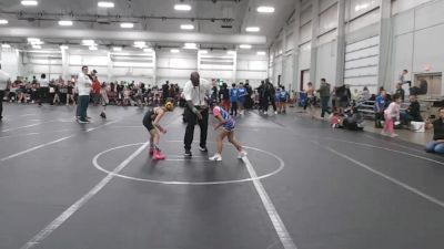 52 lbs Round 4 (6 Team) - Gabby DiVello, CTWHALE Green vs Brooks Giberson, Xtreme Team