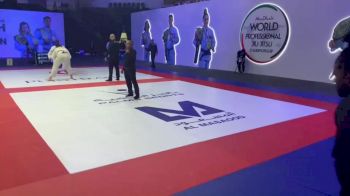 Replay: Mat 2 - 2022 Abu Dhabi World Professional Jiu-Jitsu | Nov 18 @ 10 AM