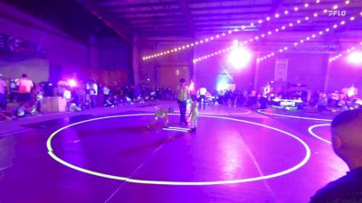 43 lbs Consi Of 8 #1 - Finlee Bowman, Team Tulsa WC vs Michael Lopez, Team Garcia WC