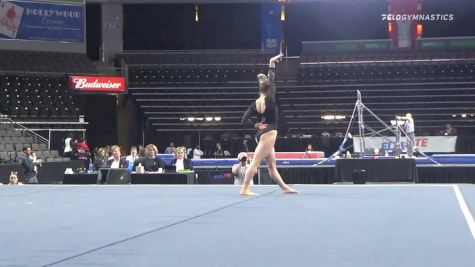 Jordyn Paradise LaFleurs Tampa - Floor