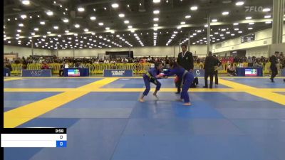 PARIS GIULIANA SORIA vs AVA NOELLE WINNING 2023 IBJJF Jiu-Jitsu CON ...