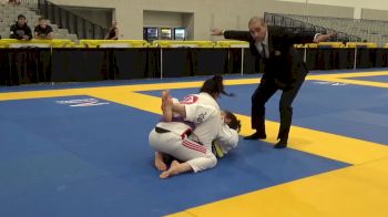 TAMARA MARIA WOLFE vs ANN LAGO MARCARIO BORD 2023 World Master IBJJF Jiu-Jitsu Championship