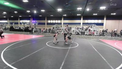 66 lbs Consi Of 8 #2 - Waylon Manderscheid, Legacy Elite vs Owen Strathman, Mtc