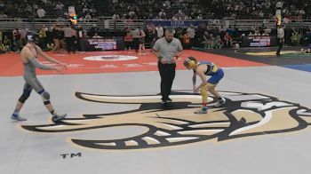 Champ. Round 1 - Corey Roberts, Omaha North vs Jacob Weiler, Kearney
