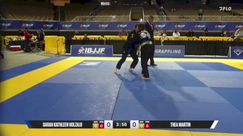 Thea Martin vs SARAH KATHLEEN HOLZALB 2026 Pan Jiu Jitsu IBJJF Championship