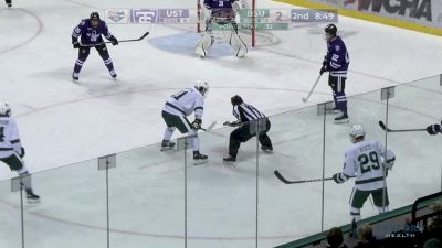 Hockey Welcomes Tommies of St. Thomas to Carlson This Weekend