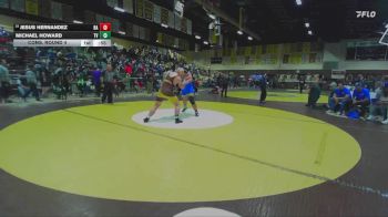 215 lbs Cons. Round 4 - Michael Howard, Temecula Valley vs Jesus Hernandez, Bishop Amat