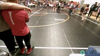 92 lbs Rr Rnd 2 - Kaleb Labadie, Wagoner Takedown Club vs Darion Riley, HURRICANE WRESTLING ACADEMY