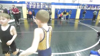 43 lbs Rr Rnd 2 - Elijah Clark, Owasso Takedown Club vs Finlee Bowman, Team Tulsa Wrestling Club