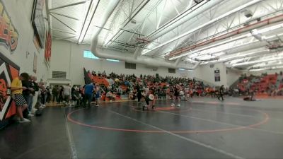 122-128 lbs Round 3 - Braeden Curtis, Powell Middle School vs Jayden Winkler, Greybull MS