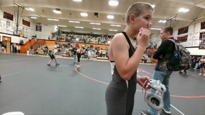 129-133 lbs Round 3 - William Apodaca, Riverton Middle School vs Orion Spargo, Worland Middle School