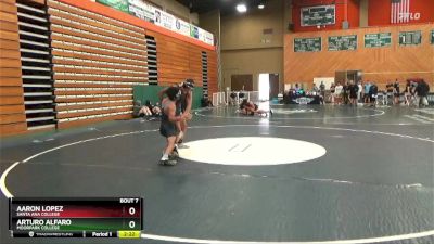 133 lbs Champ. Round 1 - Aaron Lopez, Santa Ana College vs Arturo Alfaro, Moorpark College