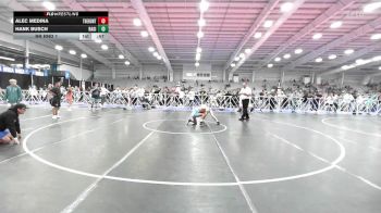 75 lbs Rr Rnd 1 - Alec Medina, The Hunt Wrestling Club Black vs Hank Busch, Ragin Raisins Concord ES