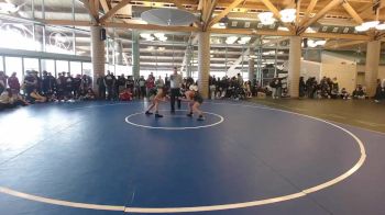 114 lbs Champ. Round 1 - Briana Ochoa, Alisal vs Janelle Valencia, Woodlake