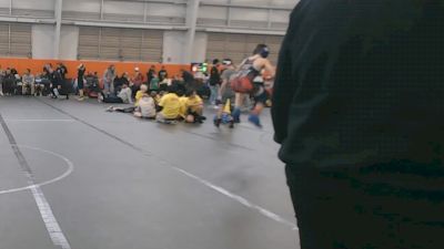 88 lbs Finals (2 Team) - Casen Malloy, Aurora Wrestling vs David Sargsyan, Neighborhood Wrestling