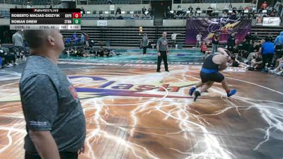 285 lbs Round 2 (4 Team) - Roman Drew, Saint Michael-Albertville, MN vs Roberto Macias-Sidzyik, Creighton Prep, NE