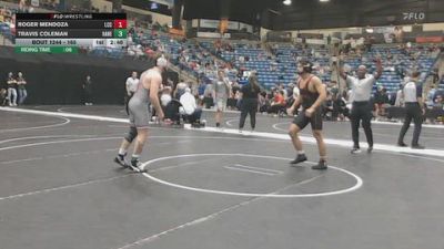 165 lbs Cons. Round 1 - Travis Coleman, Hastings (Neb.) vs Roger Mendoza, Labette Community College