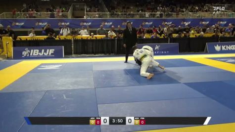 Otávio Augusto Possani vs Michael Chiyin Marciniak 2026 Pan Kids Jiu-Jitsu IBJJF Championship