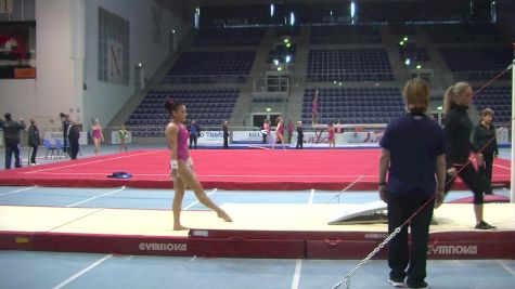Laurie Hernandez Practices Releases On Bars (USA) - Day 2 Training, Jesolo 2016