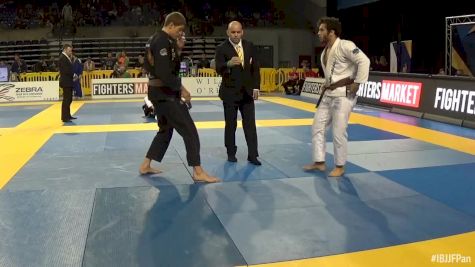 Nicholas Meregali vs Michael Perez IBJJF 2016 Pan Brown Belt Heavyweight