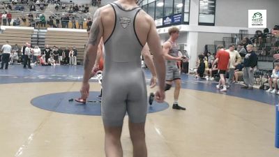 184 lbs Consi Of 8 #2 - Kyle Gallo, Unrostered - Funky Monkey vs Adrian Gacek, Clarion