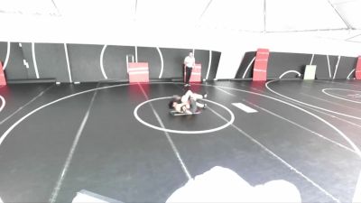 138 lbs Champ. Round 1 - Joseph Farr, Santa Monica High School Wrest vs Joaquin DeLaTorre, Youngblood Wrestling Club