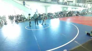 116 lbs Consi Of 4 - Mia Navarro, Holtville vs Athziri Guizar, Long Beach Poly