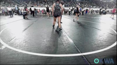 125 lbs 3rd Place - Myka Loman, Newcastle Youth Wrestling vs Peyton Vasquez, Claremore Wrestling Club