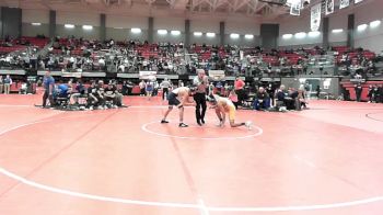 138 lbs Champ. Round 1 - Elijah Sustaita, Wolfforth Frenship vs Andrew Tarango, El Paso Eastwood