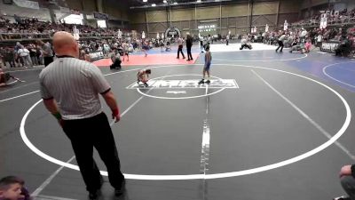 62 lbs Round Of 16 - Bayne Holinde, Hoisington Jr Cardinals vs Antonio Sandoval, Team Pueblo